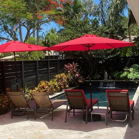 Riverbank Guesthouse Wilton Manors Exterior photo